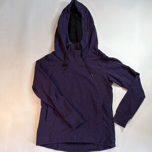 Lululemon Women’s Purple hoodie size 4 - no longer sold in stores